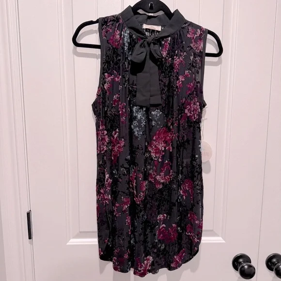 NEW Boutique Floral Tunic Top with Bow Tie - Picture 2 of 5